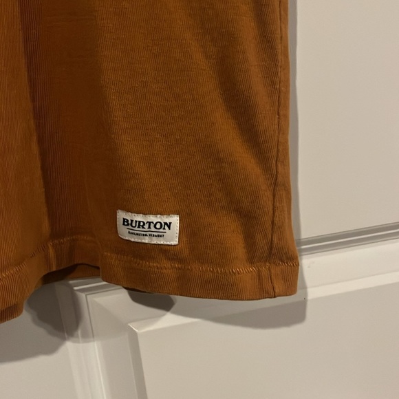 Burton T-shirt - Size M - Picture 5 of 7